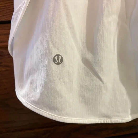 Lululemon Hotty Hot High-Rise Long White Reflective Skirt Skort size 2 NWOT - Picture 8 of 13